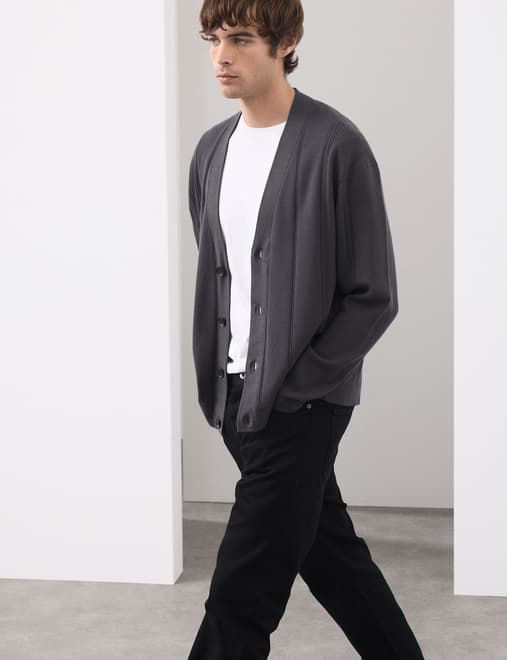 Relaxed Fit Vertical Stitch Knit Cardigan