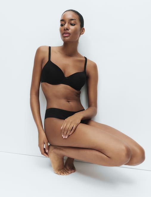 Flexifit™ Wired Full-Cup T-Shirt Bra A-E