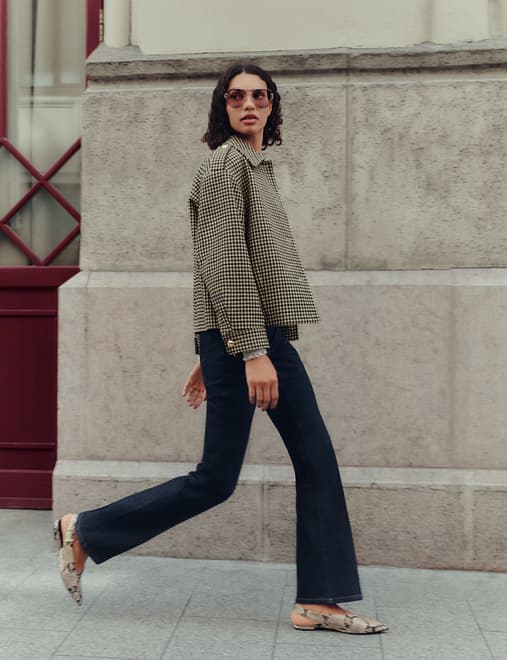 Premium Mid-Rise Bootflare Jeans