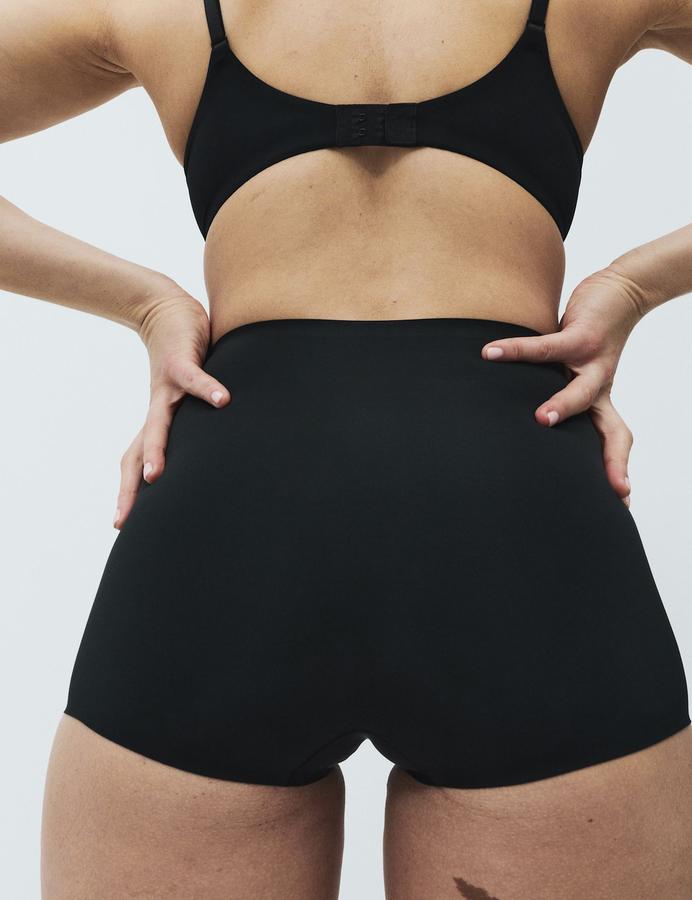 2 Pack Body Invisibles™ No VPL Shaping Shorts