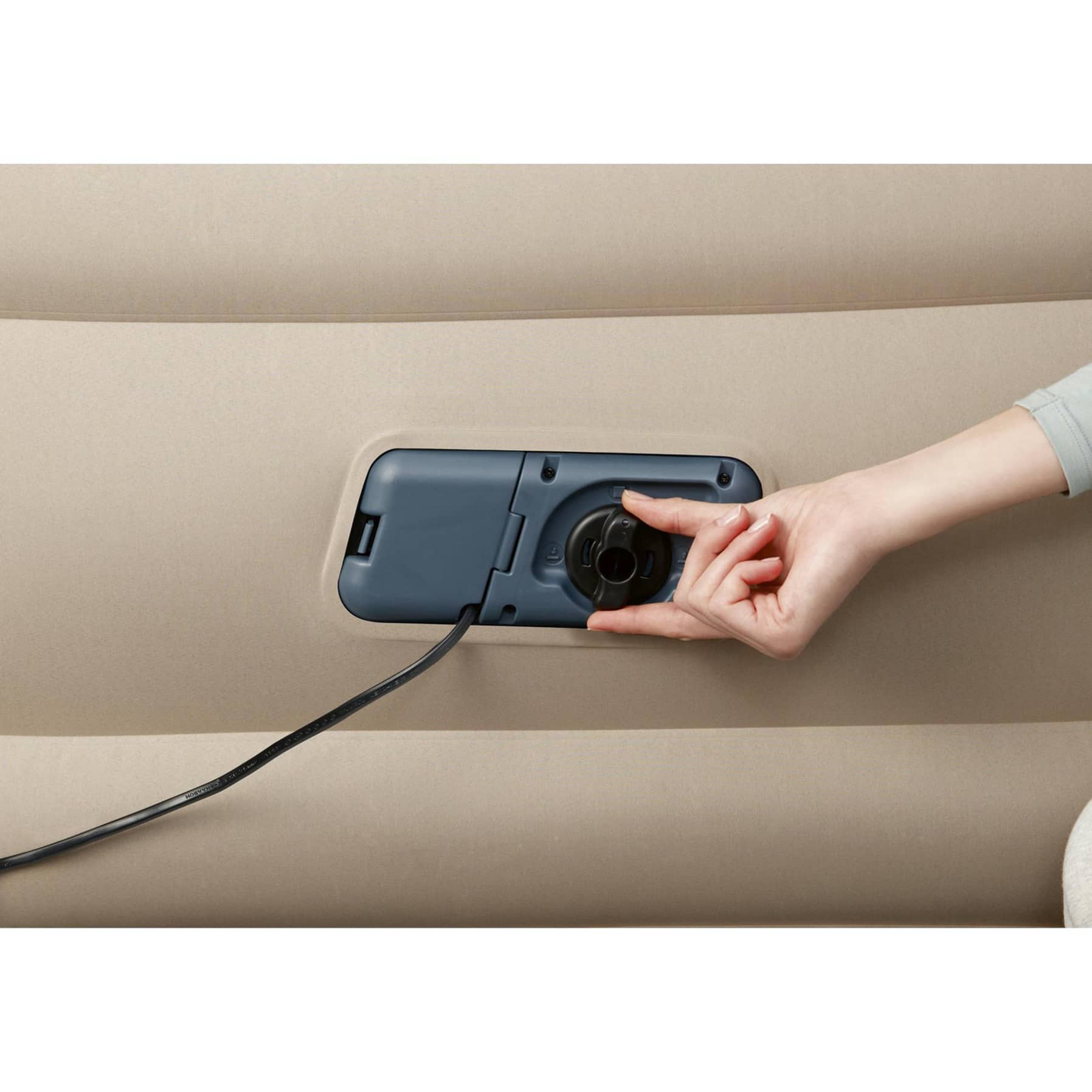 Bestway 2-Person Inflatable Air Bed (97 x 191 x 46 cm, Twin)