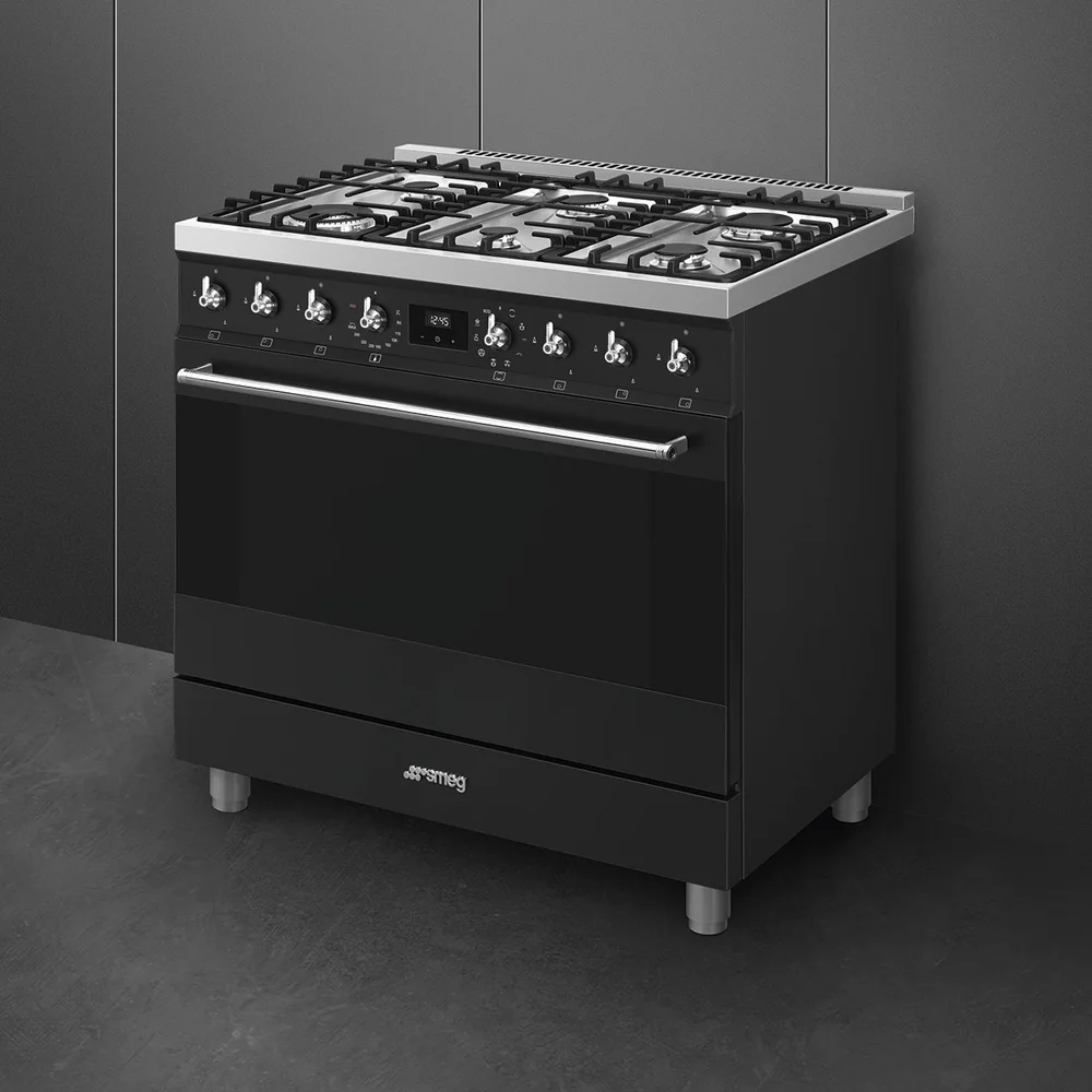 موقد غاز قائم بذاته بسعة 6 شعلات من سلسلة Smeg Classica Sinfonia مع فرن كهربائي، موديل C9GMMB2 (60 × 90 × 90 سم)