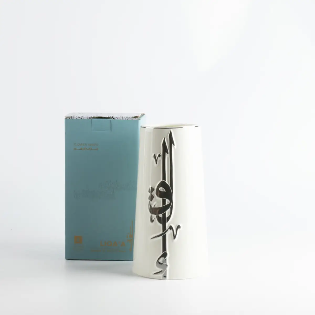 Otantik Liqaa Porcelain Flower Vase (Large, Pearl White & Silver)