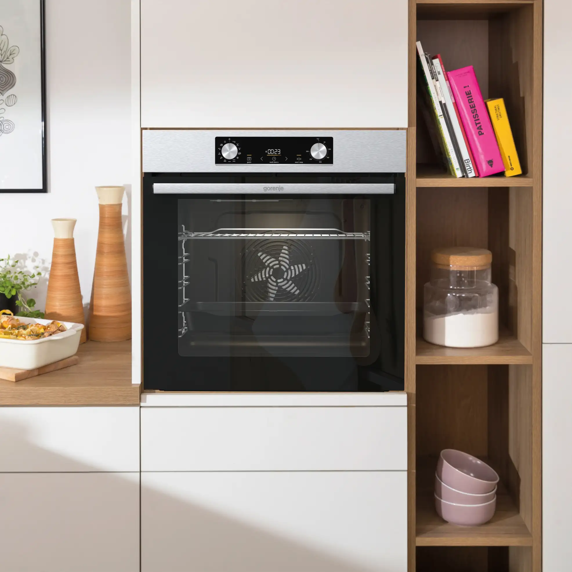 Gorenje Built-In Electric Oven, BO6737E02X (77 L, 3500 W)
