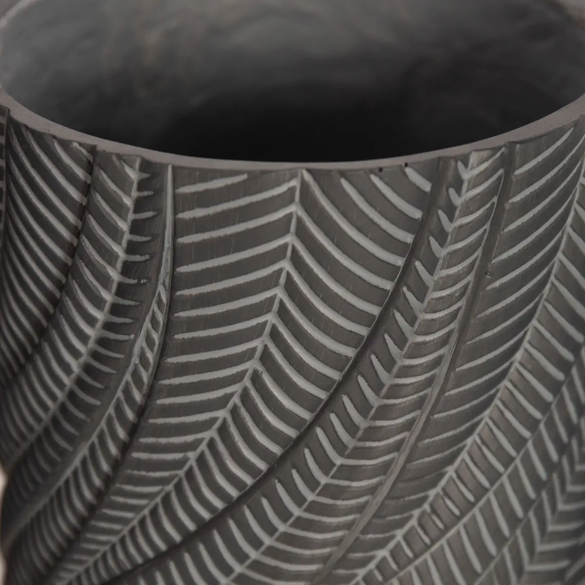 Lavender Fiber Clay Pot (21.5 cm, Grey)