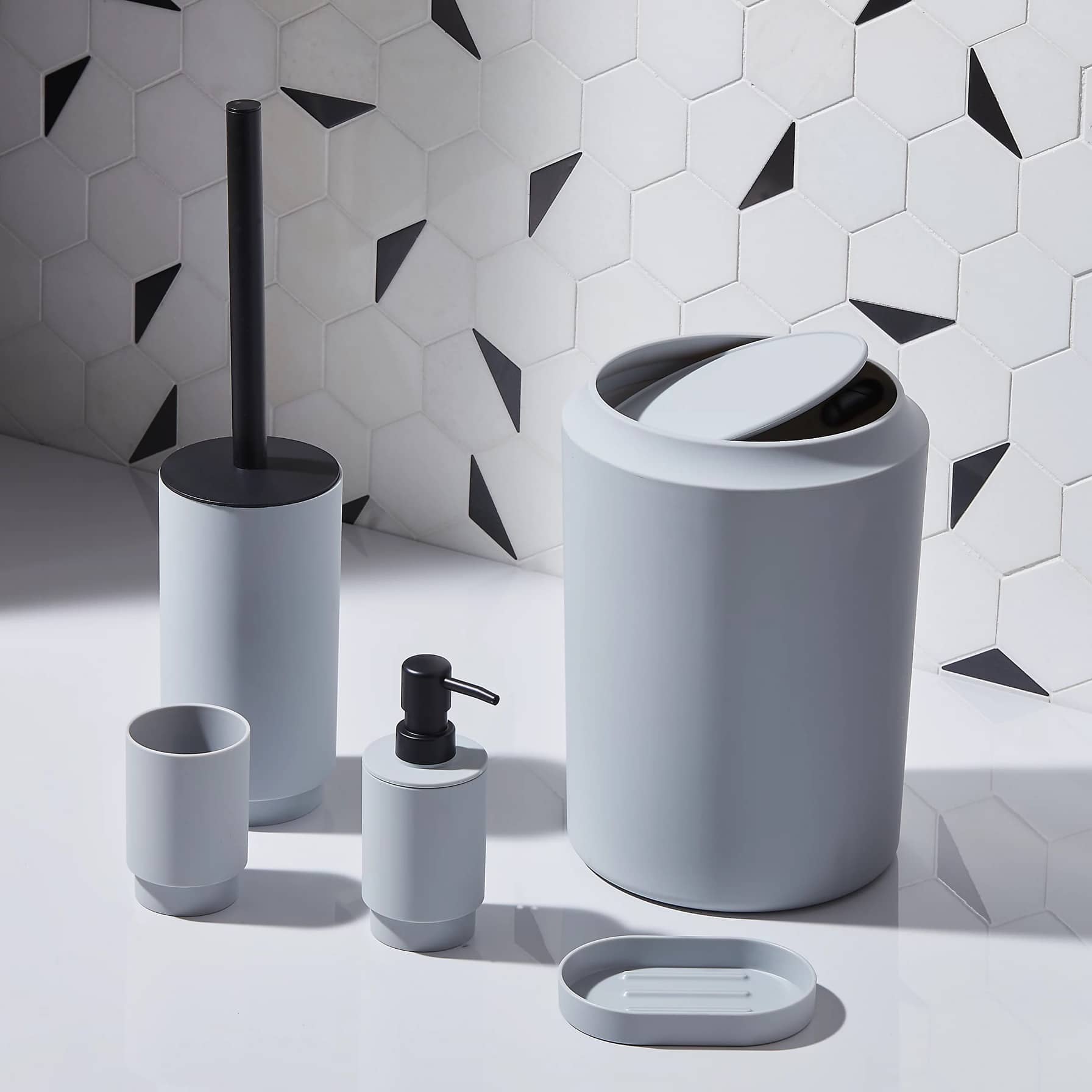 GoodHome Kina Polystyrene Swing Bin (5 L, Grey)