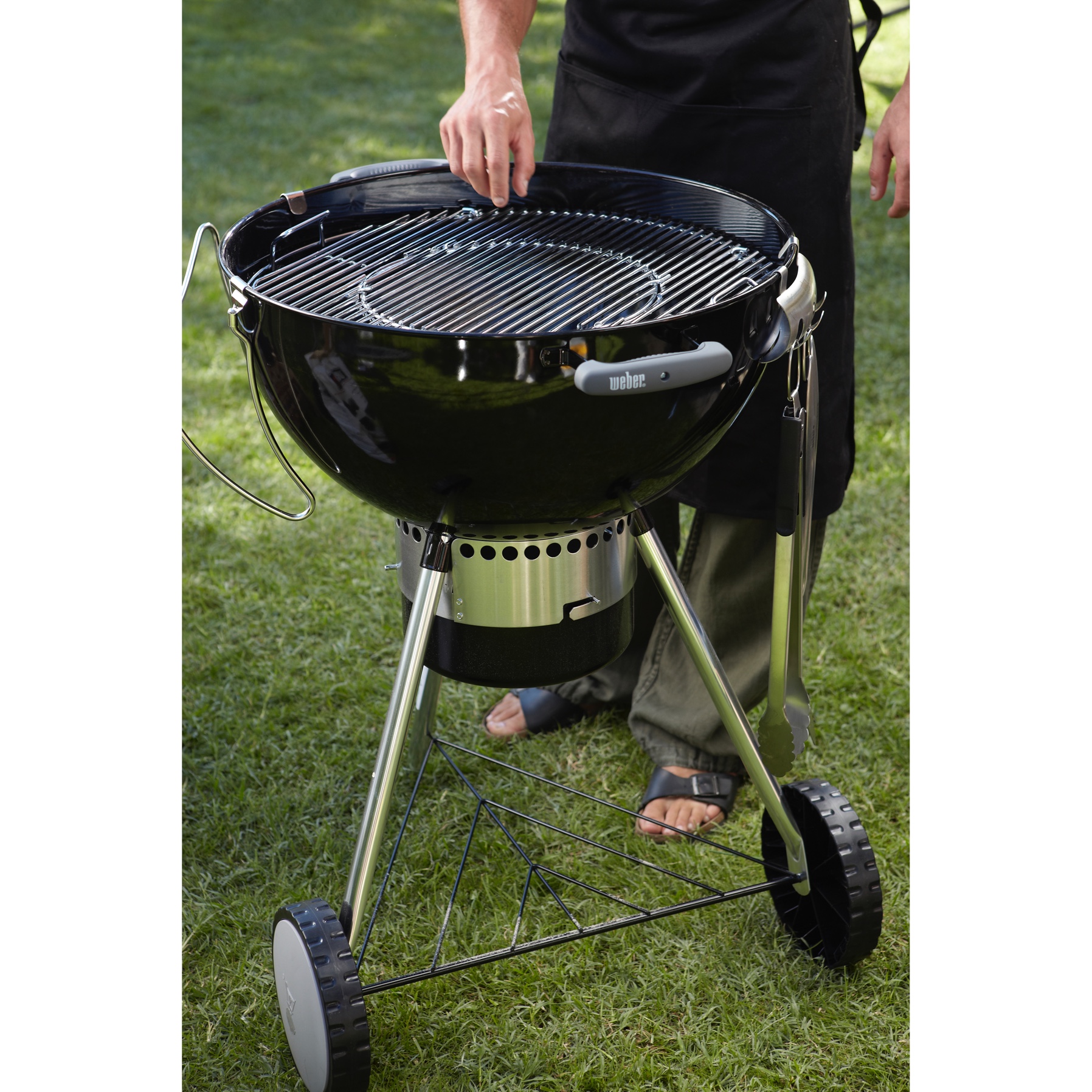 Weber Hinged Plated Cooking Grate (57 cm, Chrome)