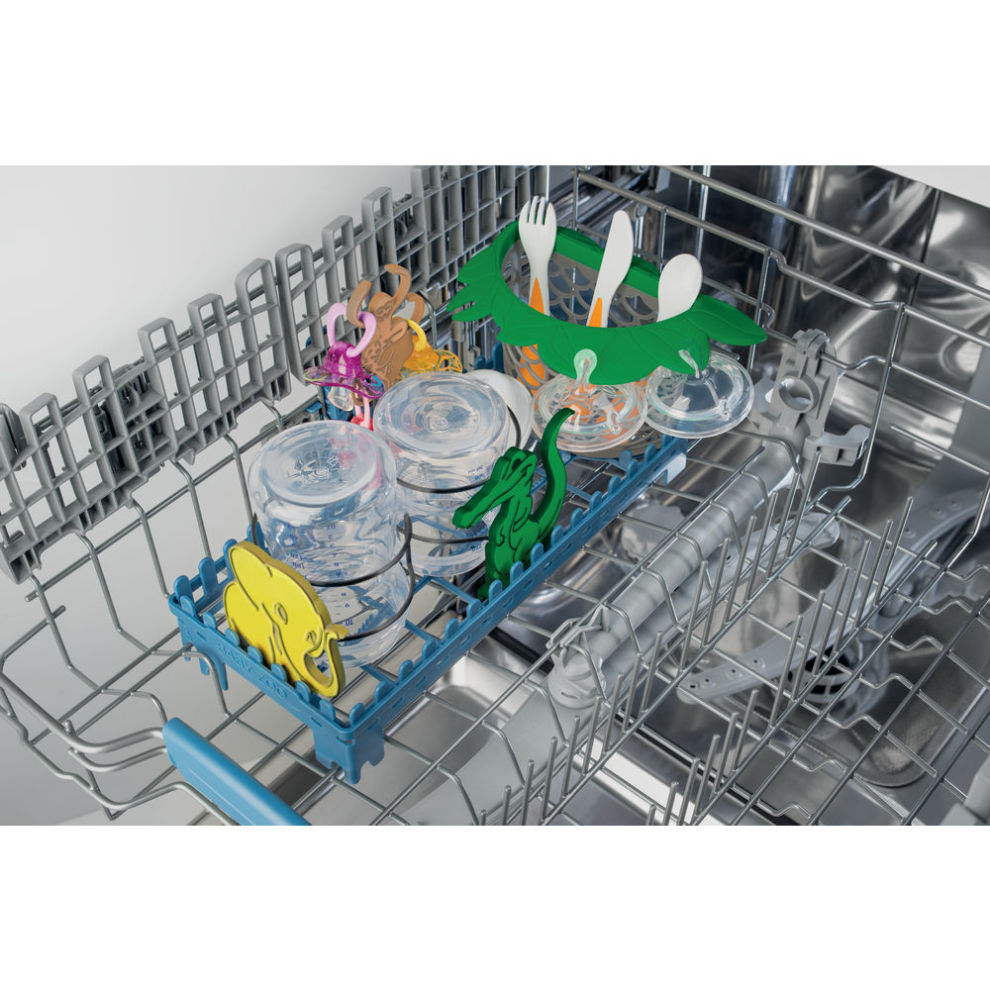 Indesit Built-In Dishwasher, DIFP 8T96 Z (14 Place Settings)