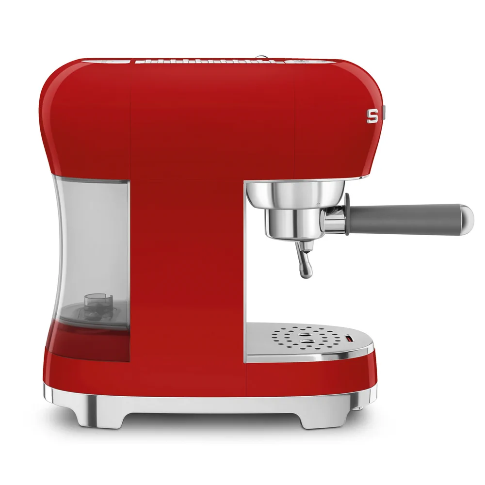 Smeg 50's Style Espresso Coffee Machine W/Pump & Steam Wand, ECF02RDUK (1.1 L, 15 Bar, 1350 W)