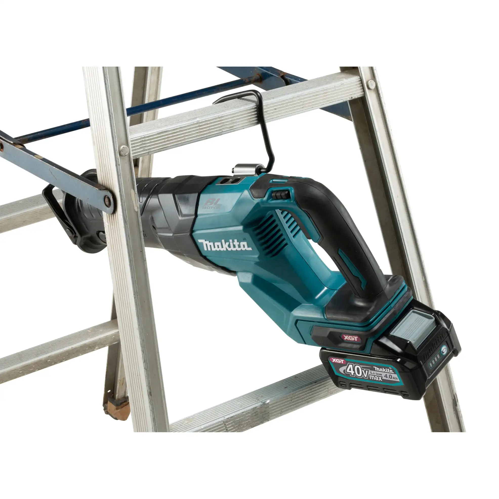 Makita Cordless Reciprocating Saw XGT W/Batteries & Charger, JR001GM201 (40 V)