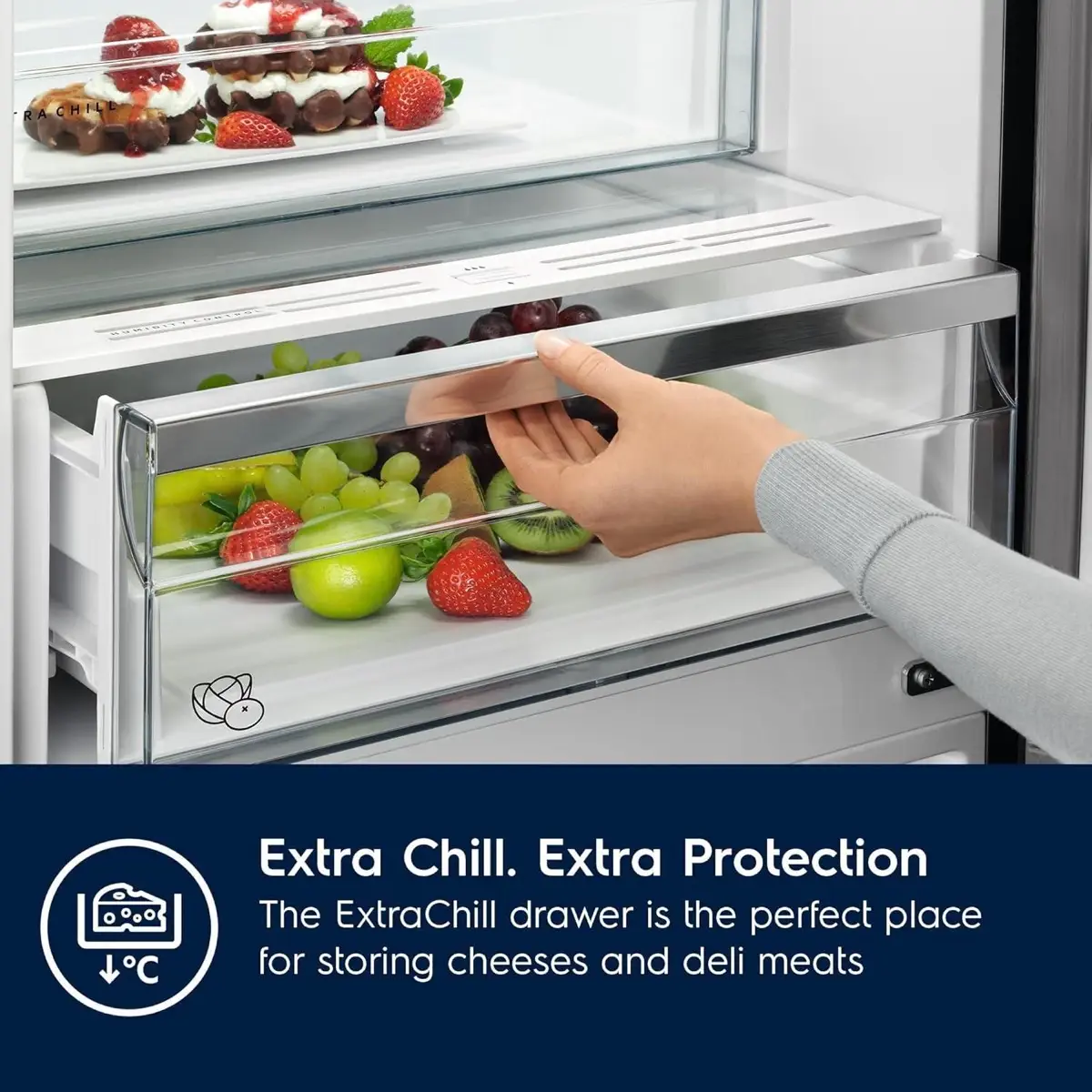 Electrolux Ultimate Taste 500 Built-In Bottom Freezer Refrigerator, ENS5LD18R0 (260 L )