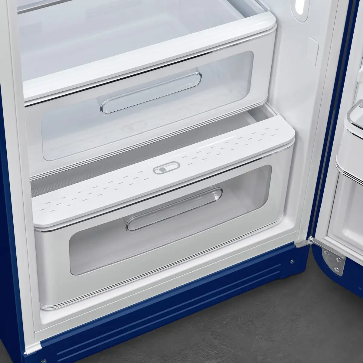Smeg Single Door Refrigerator, FAB28RRD5GA (281 L)