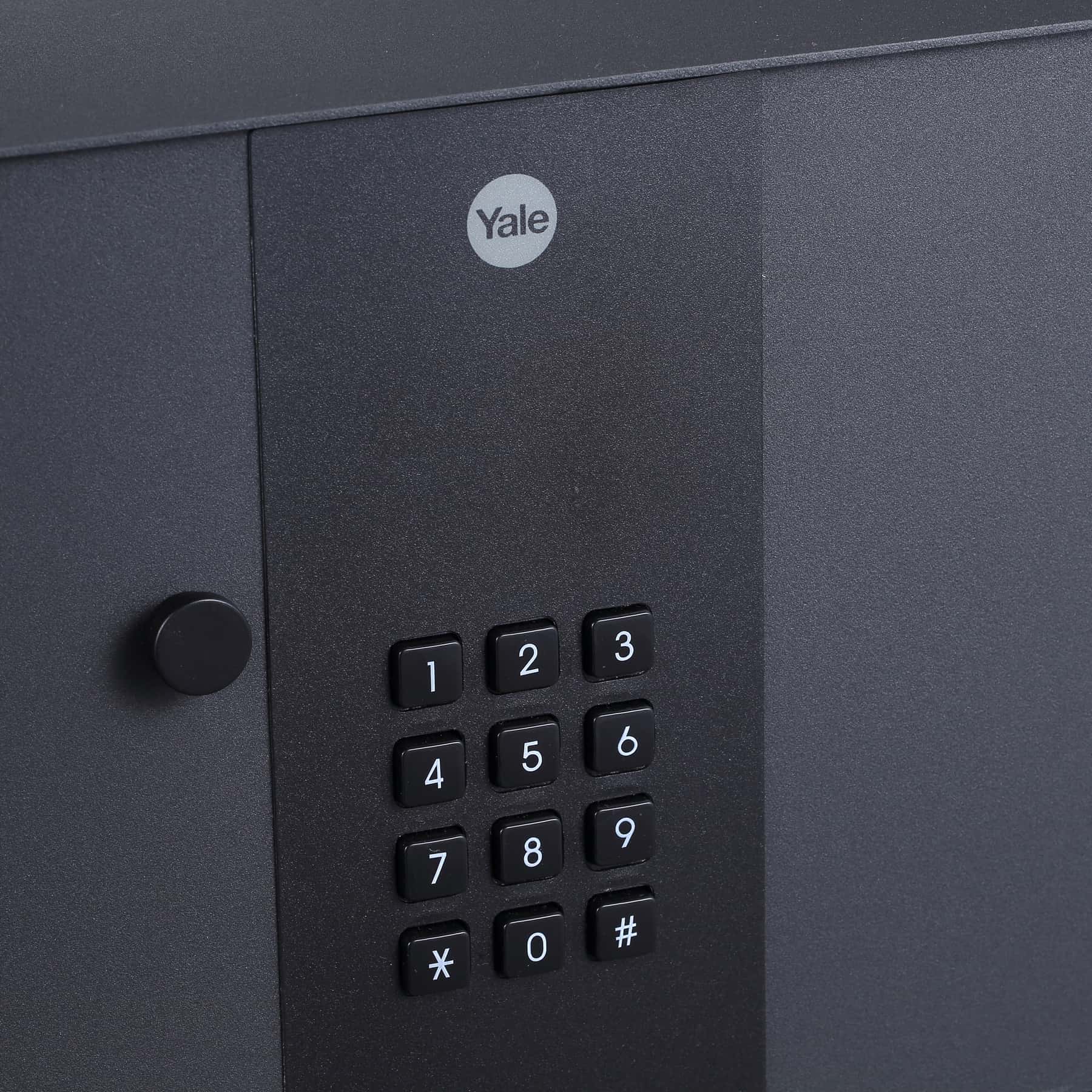 Yale Elegant Series Digital Safe (9.2 L)