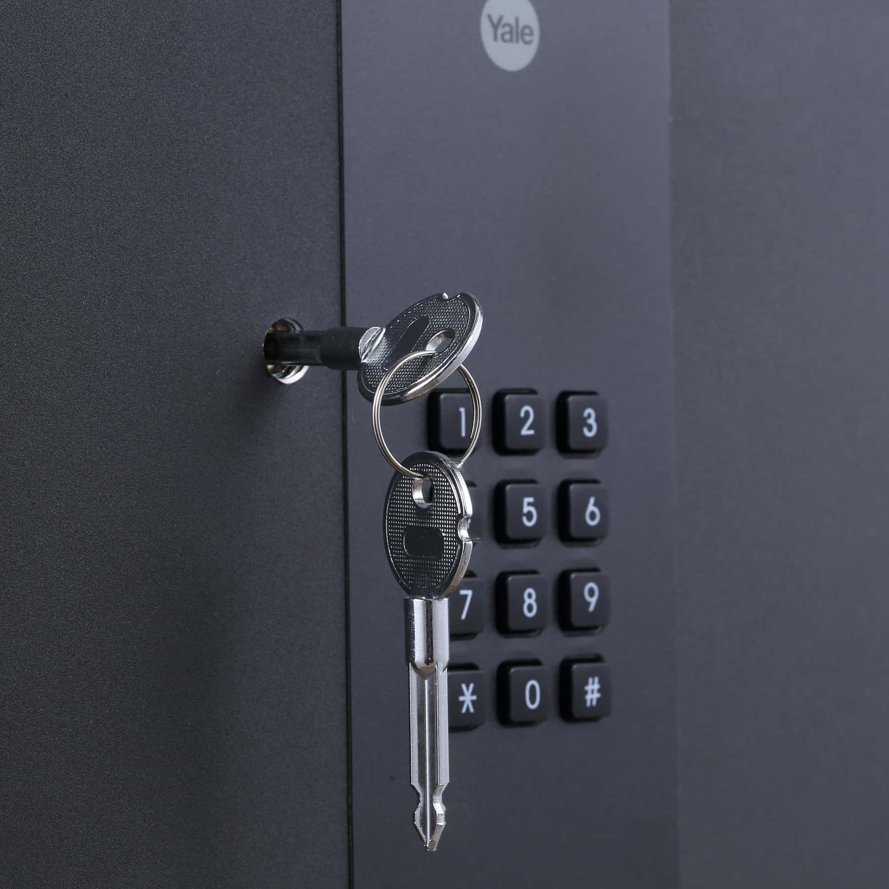 Yale Elegant Series Digital Safe (9.2 L)