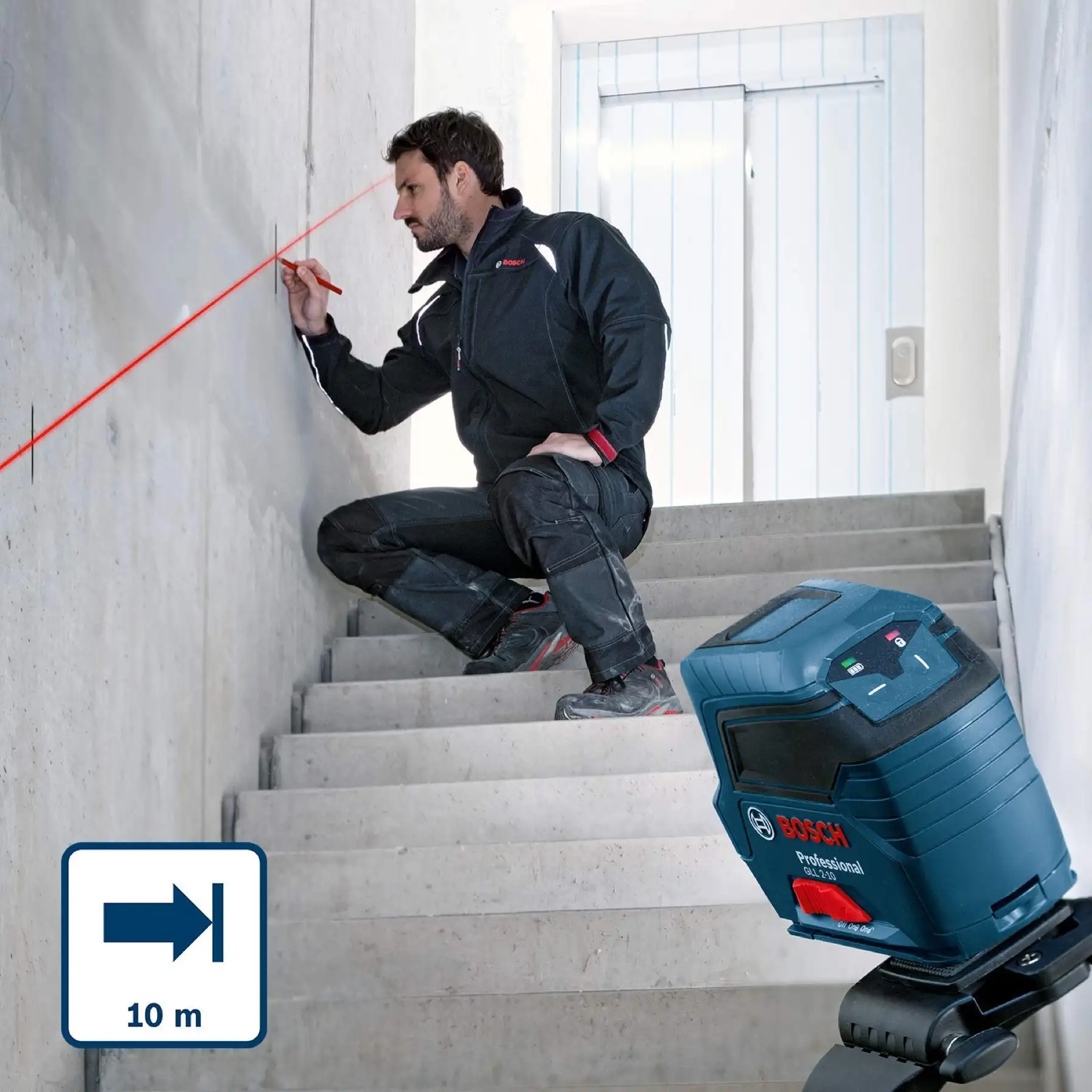 Bosch Line Laser with Building Tripod