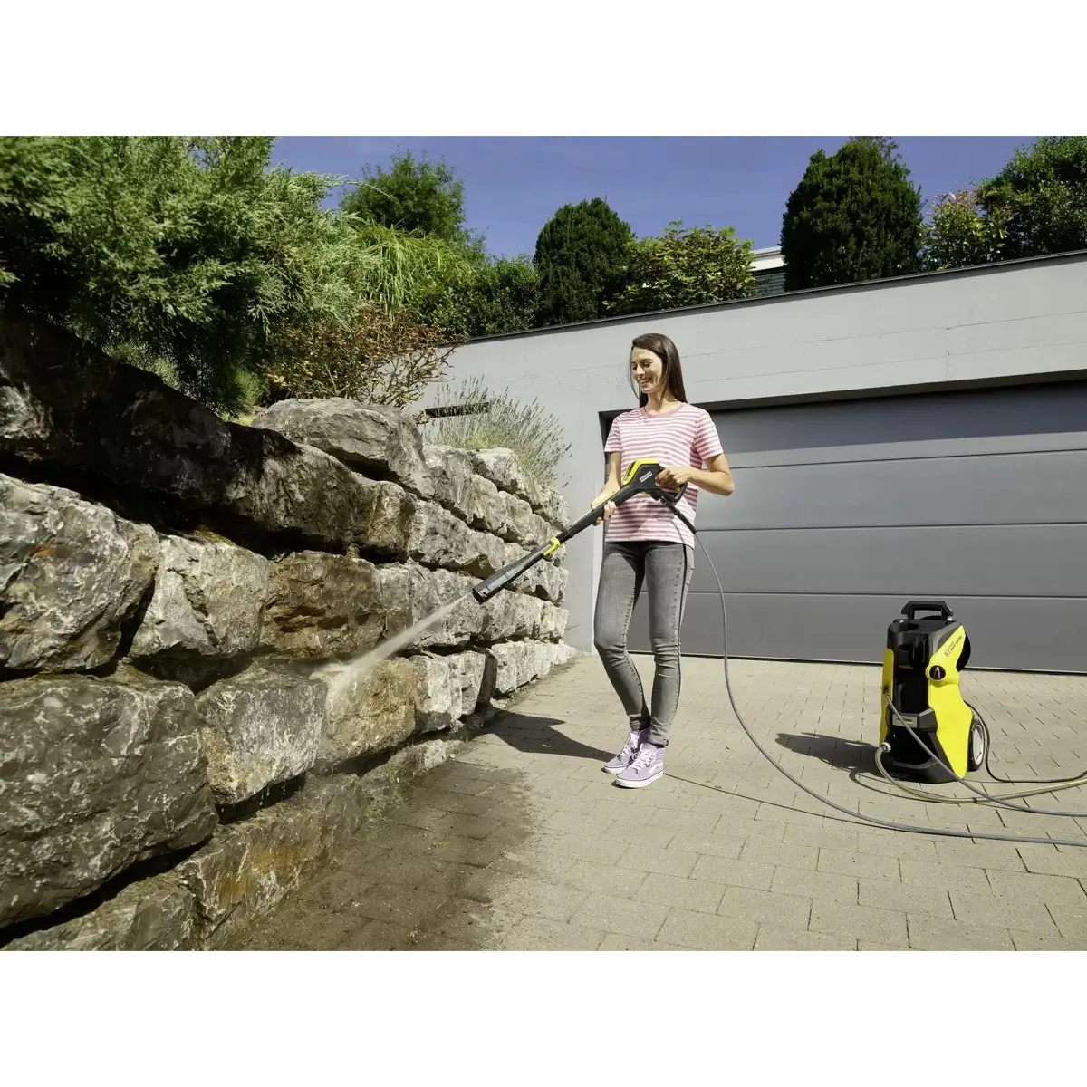 Karcher K7 Premium Smart Control Home Pressure Washer (180 bar)