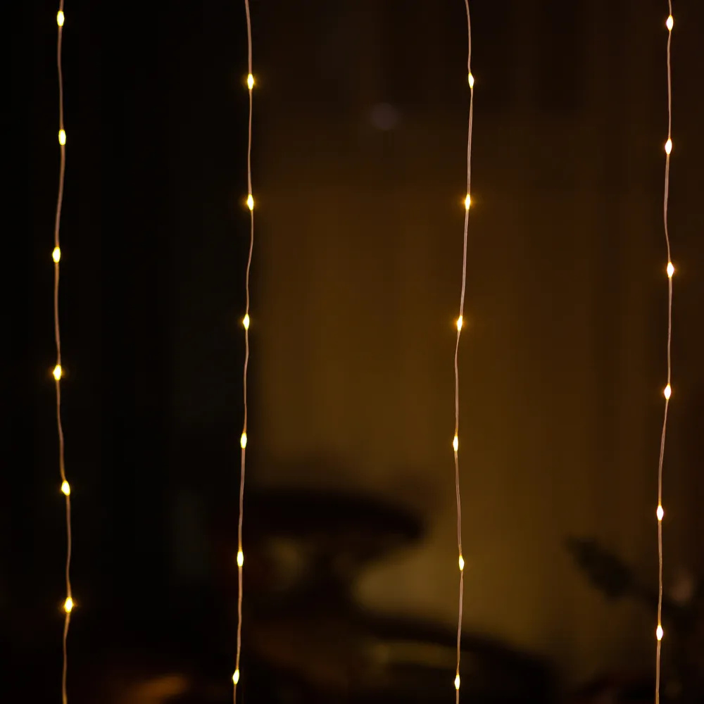 Solar-Powered 300 Integrated LED Curtain String Light (Warm White, 1.2 V)