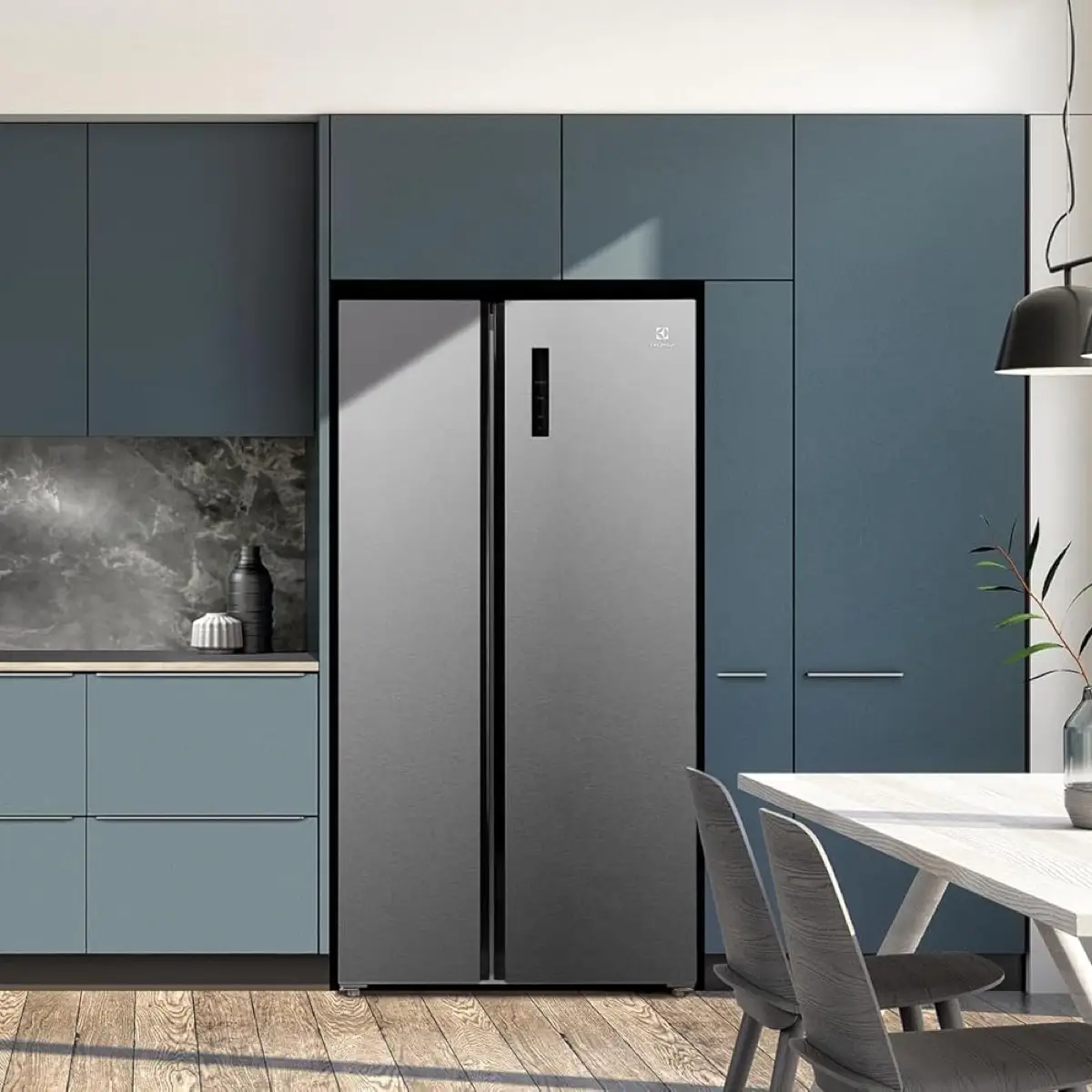 Electrolux Freestanding UT700 Side-by-Side 2 Door Premium Refrigerator, ESE5401A-AME (505 L)