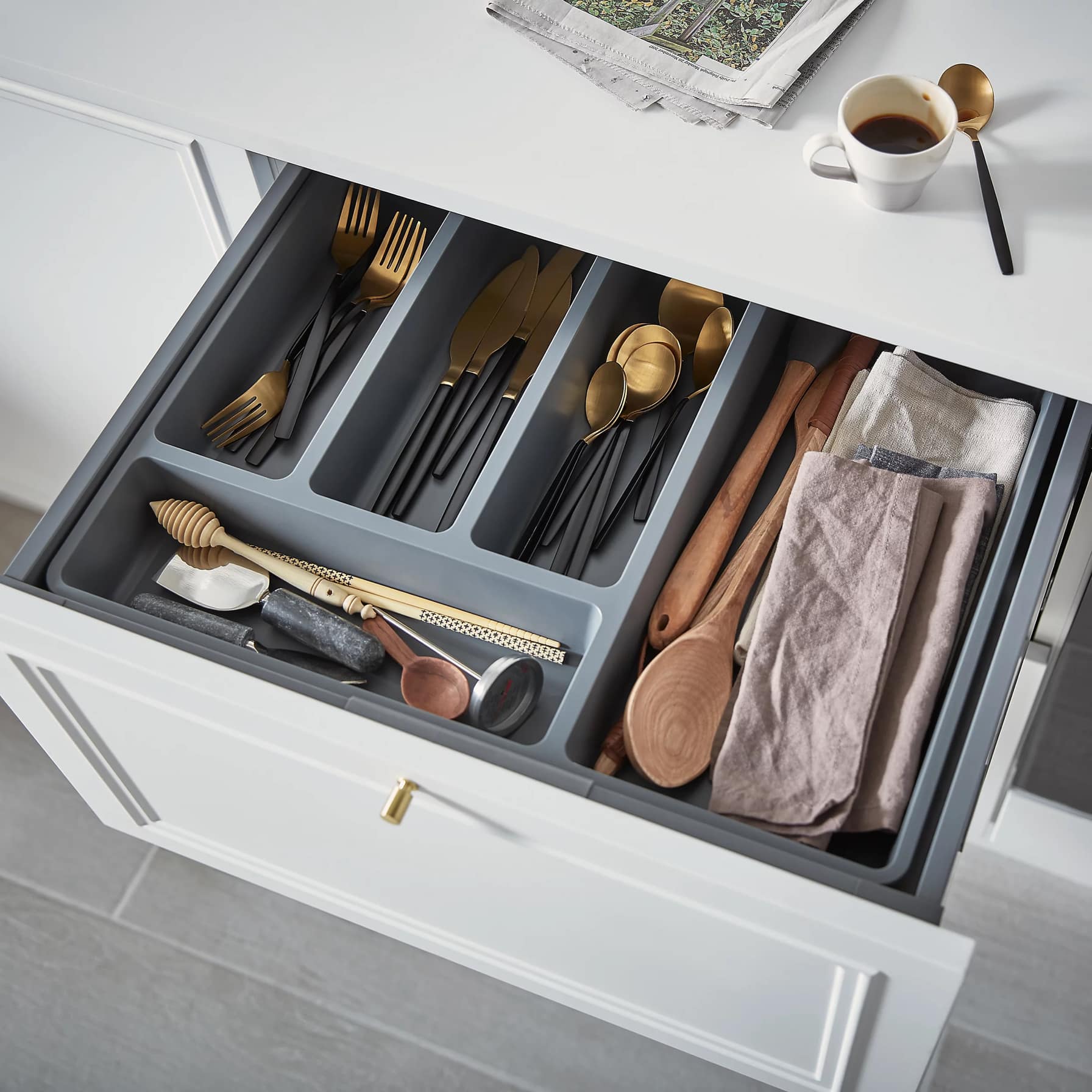 GoodHome Nitaki Plastic Non Adjustable Cutlery Tray (42.4 x 31.4 x 6 cm)