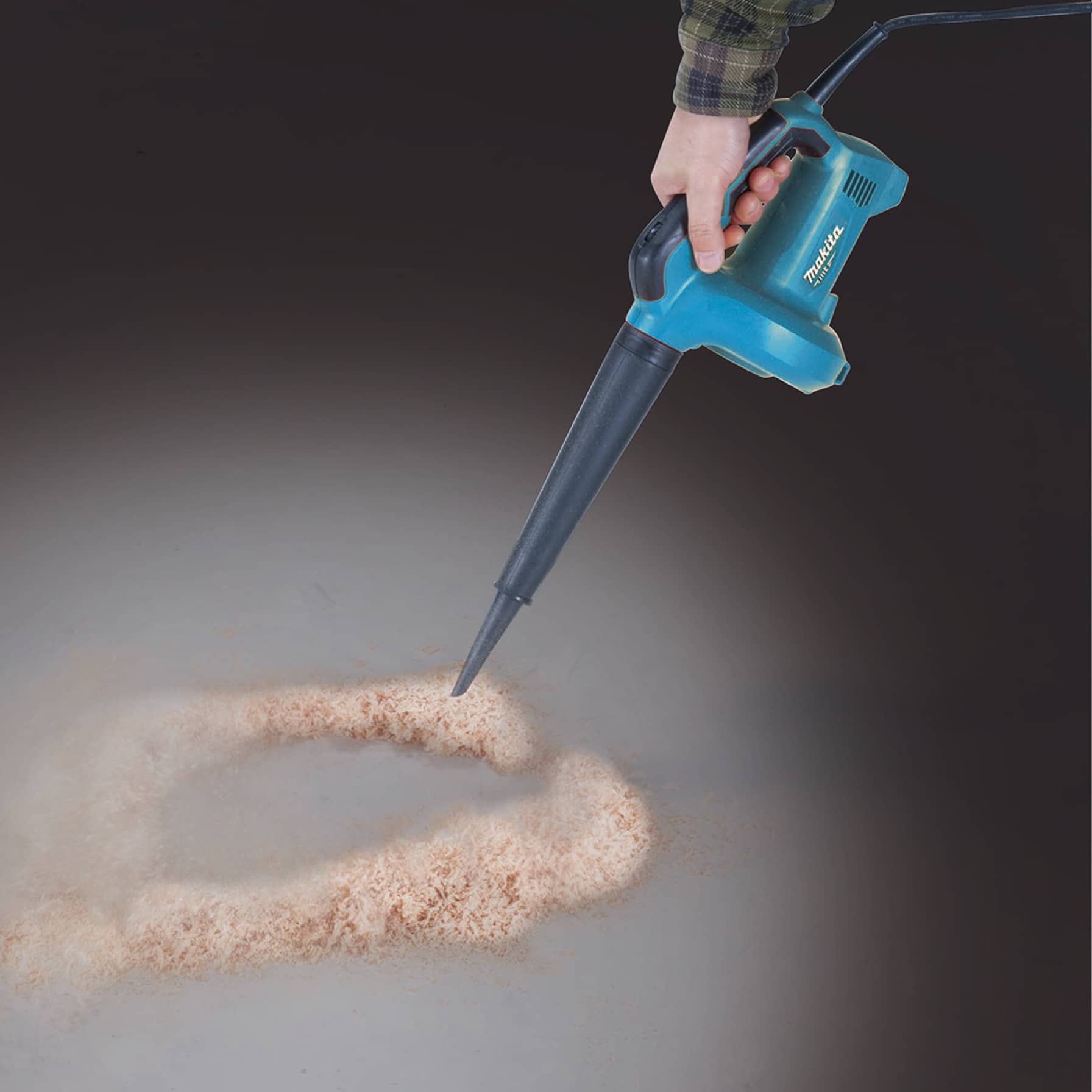 Makita MT Corded Speed Air Blower, M4000B (530 W)
