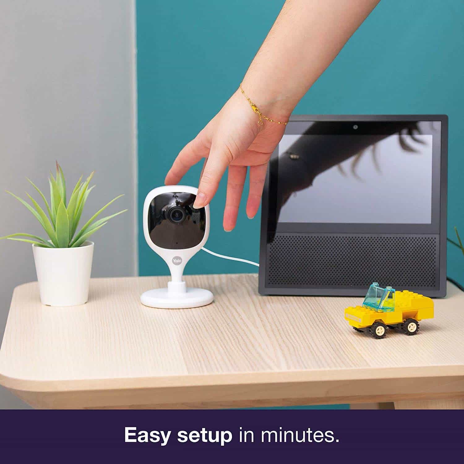 Yale Smart Home Indoor WiFi Camera (1080p)