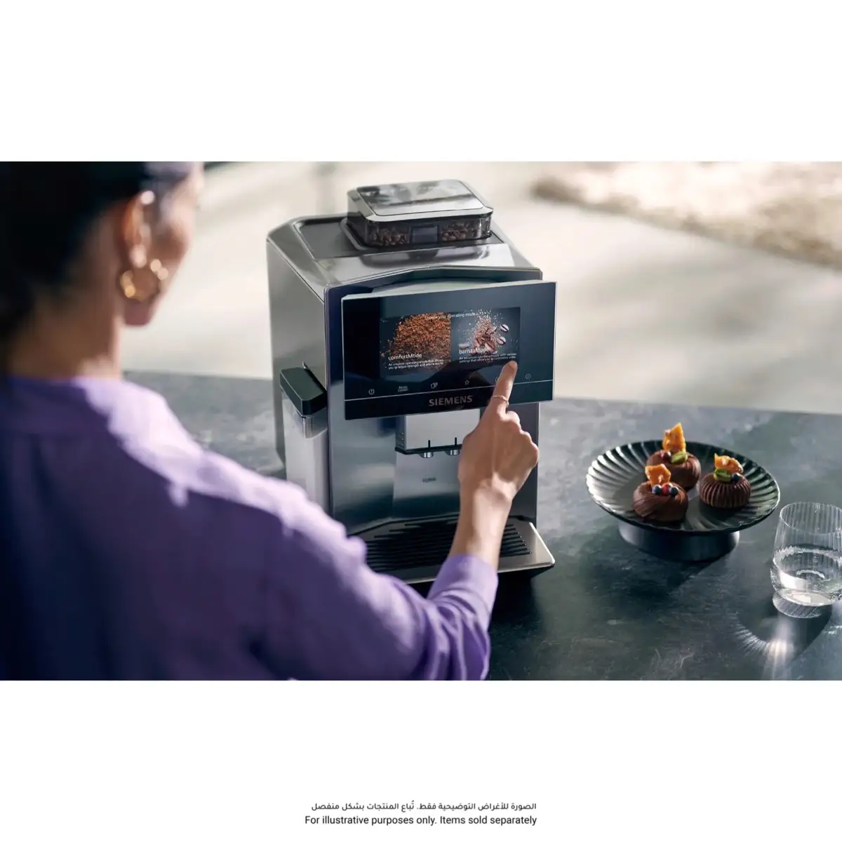 Siemens EQ900 Stainless Steel Fully Automatic Coffee Machine, TQ905GB3 (2.3 L, 1500 W)