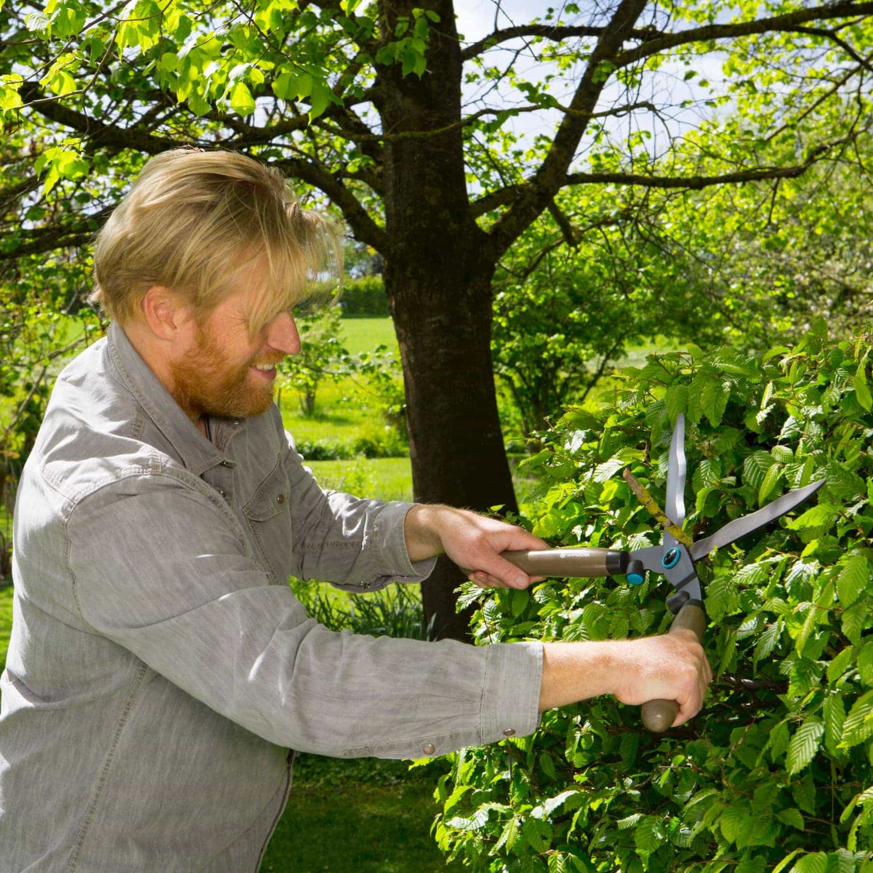 Gardena NatureCut Hedge Clipper 
