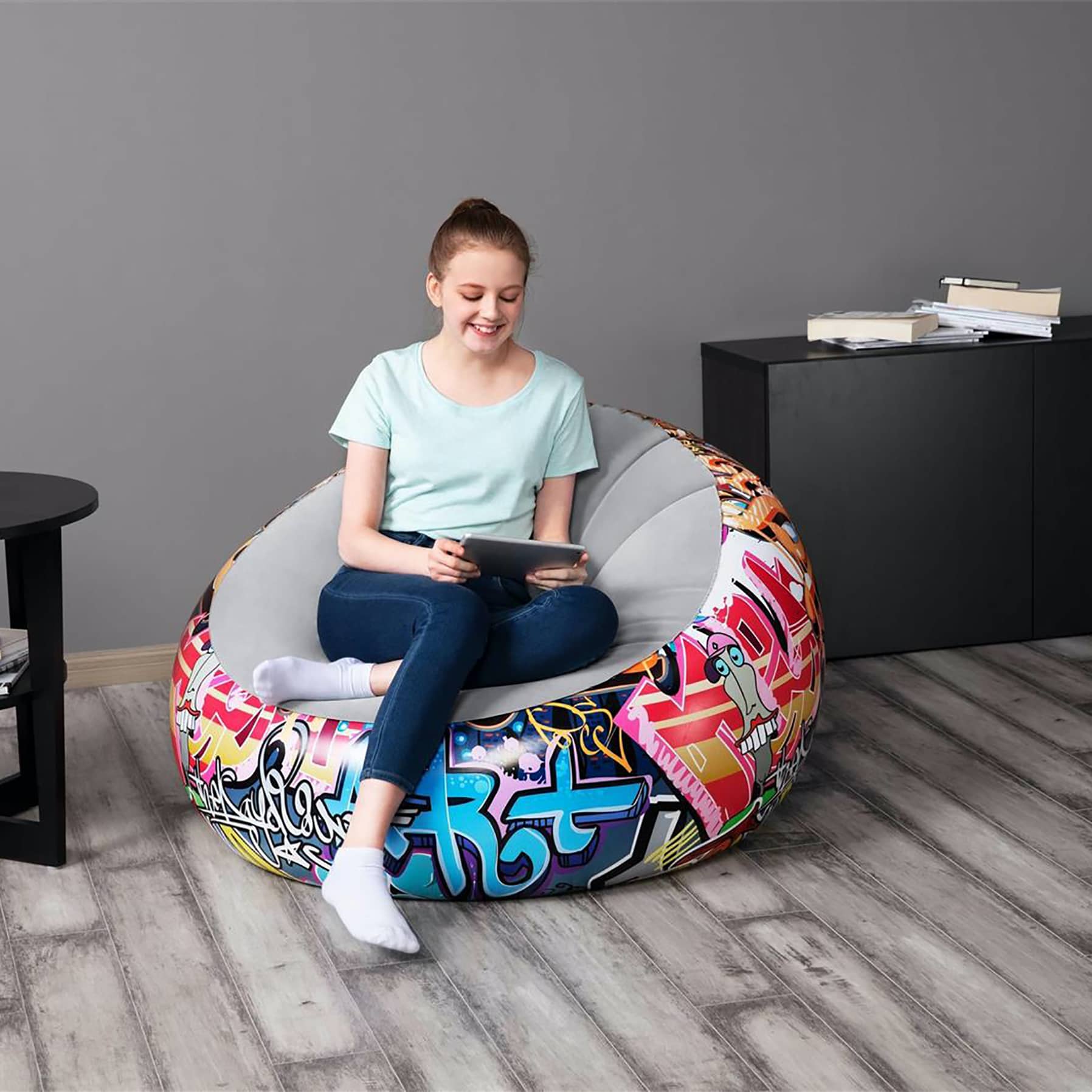 Bestway 1-Person Inflatable Air Chair (112 x 112 x 66 cm)