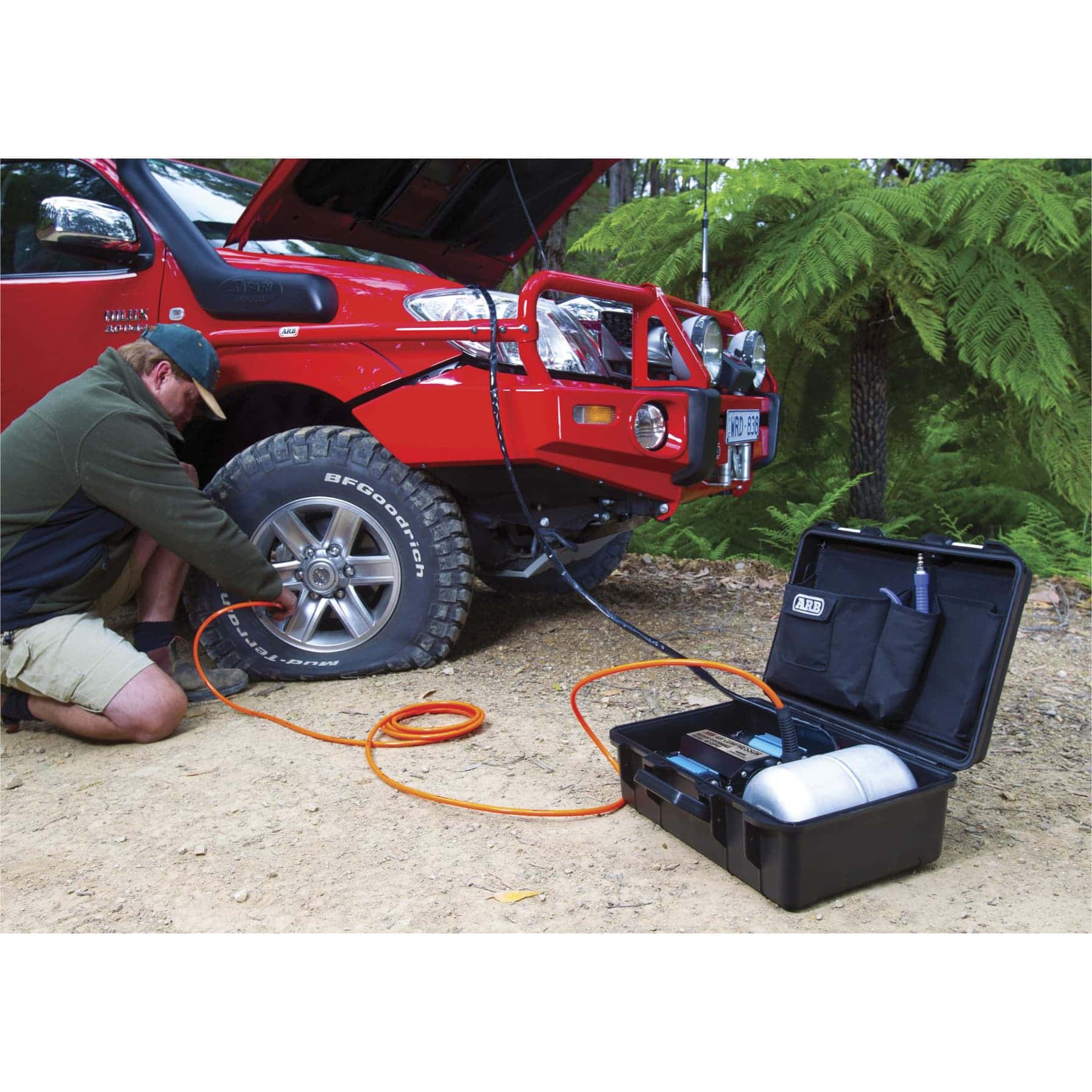 ARB Twin High Performance Portable Air Compressor, CKMTP12 (12 V)