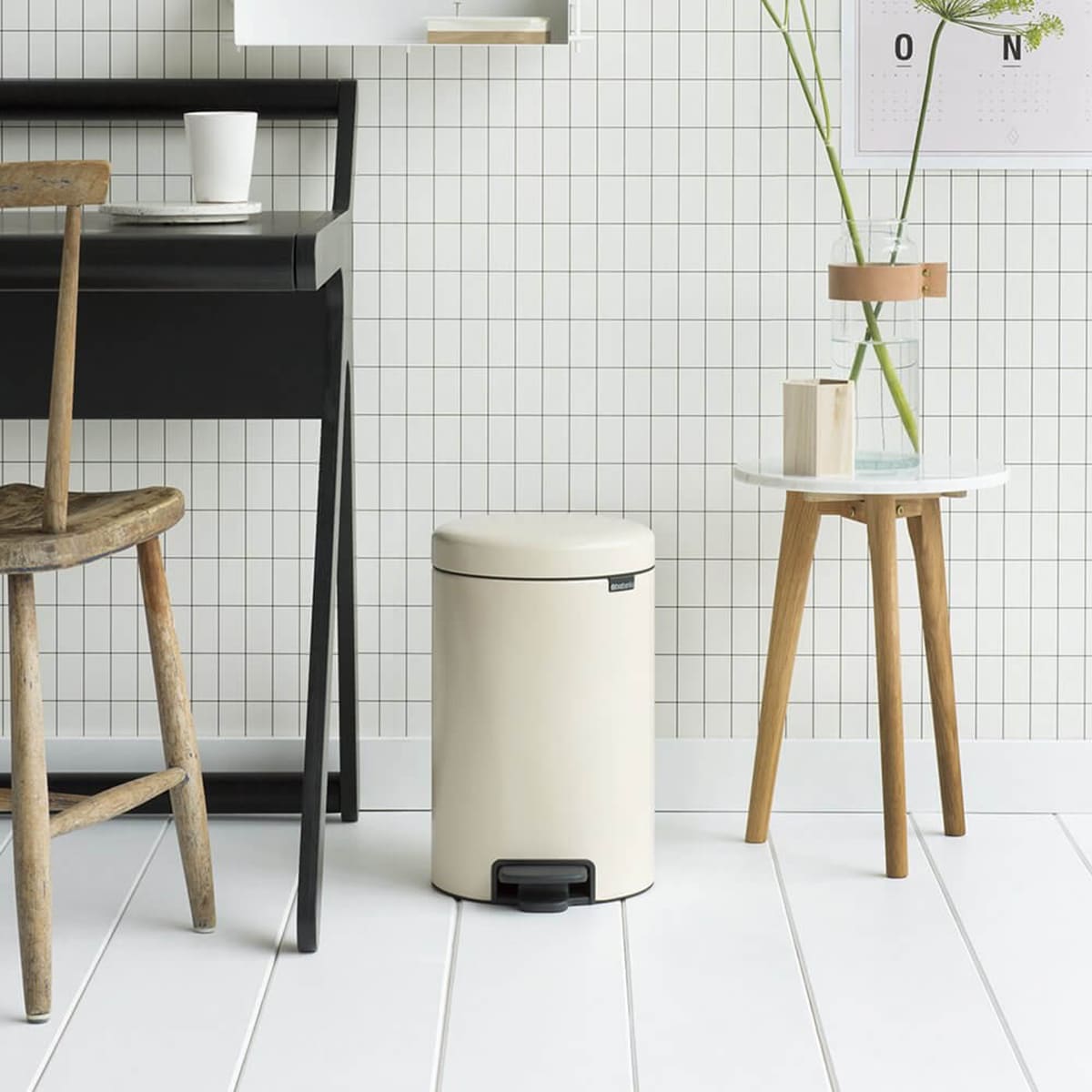 Brabantia NewIcon Pedal Bin (25 x 41 cm, Soft Beige)