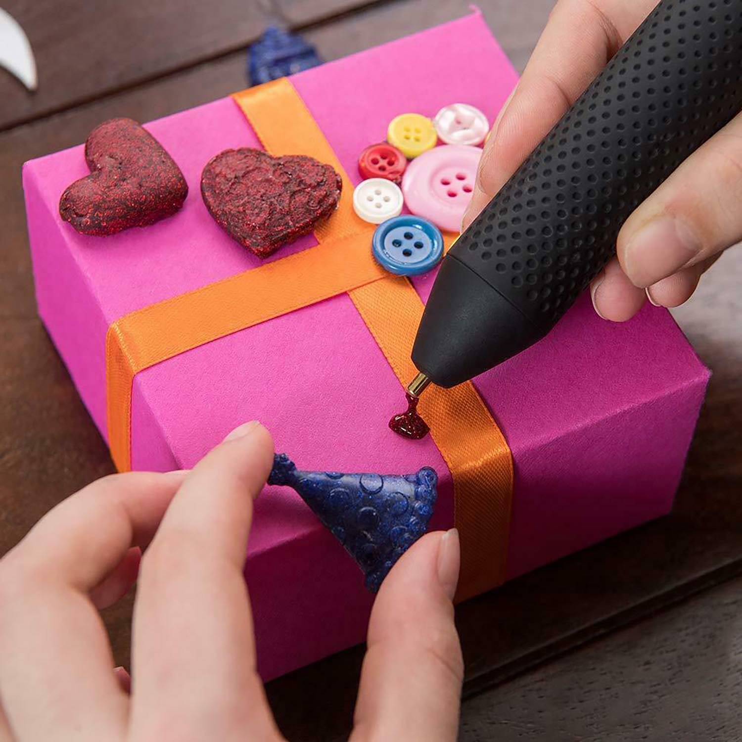 Bosch Cordless Hot Glue Pen (Pink)