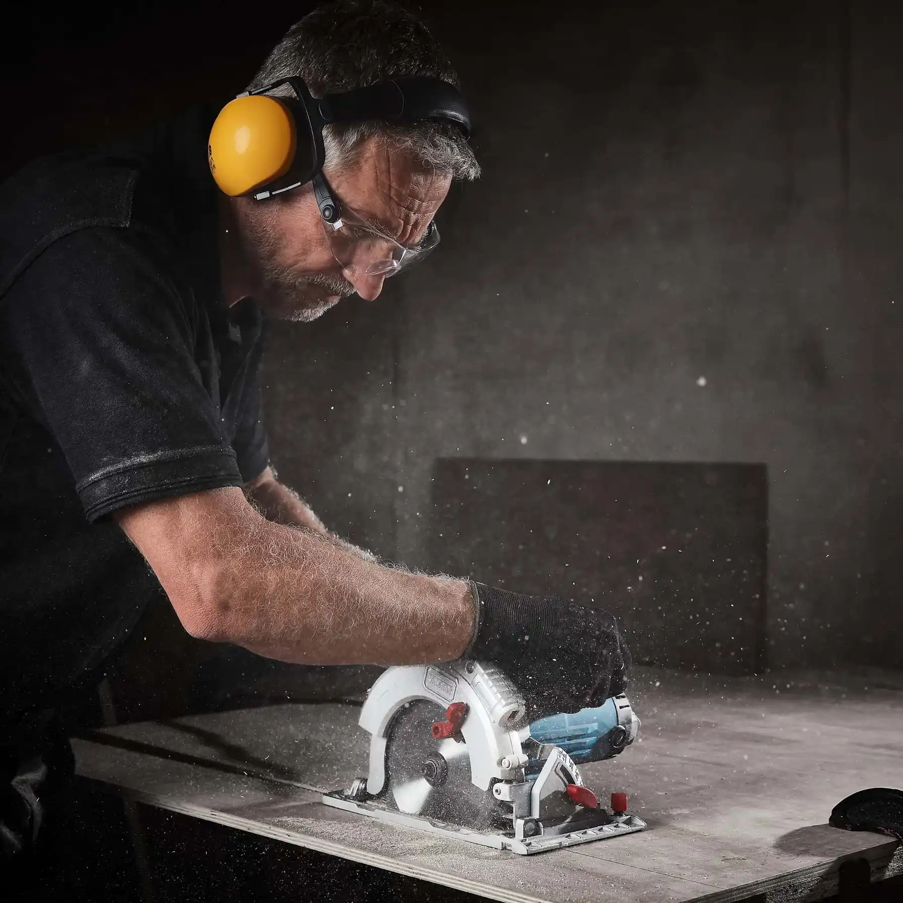 Erbauer Corded Circular Saw, ECS1400 (1400 W, 165 mm)