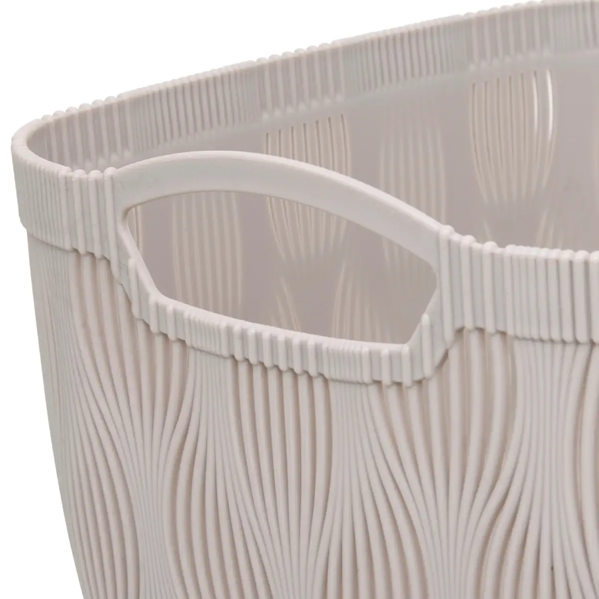5Five Leaf Plastic Basket (28.7 x 22.2 x 15.2 cm, Clay)
