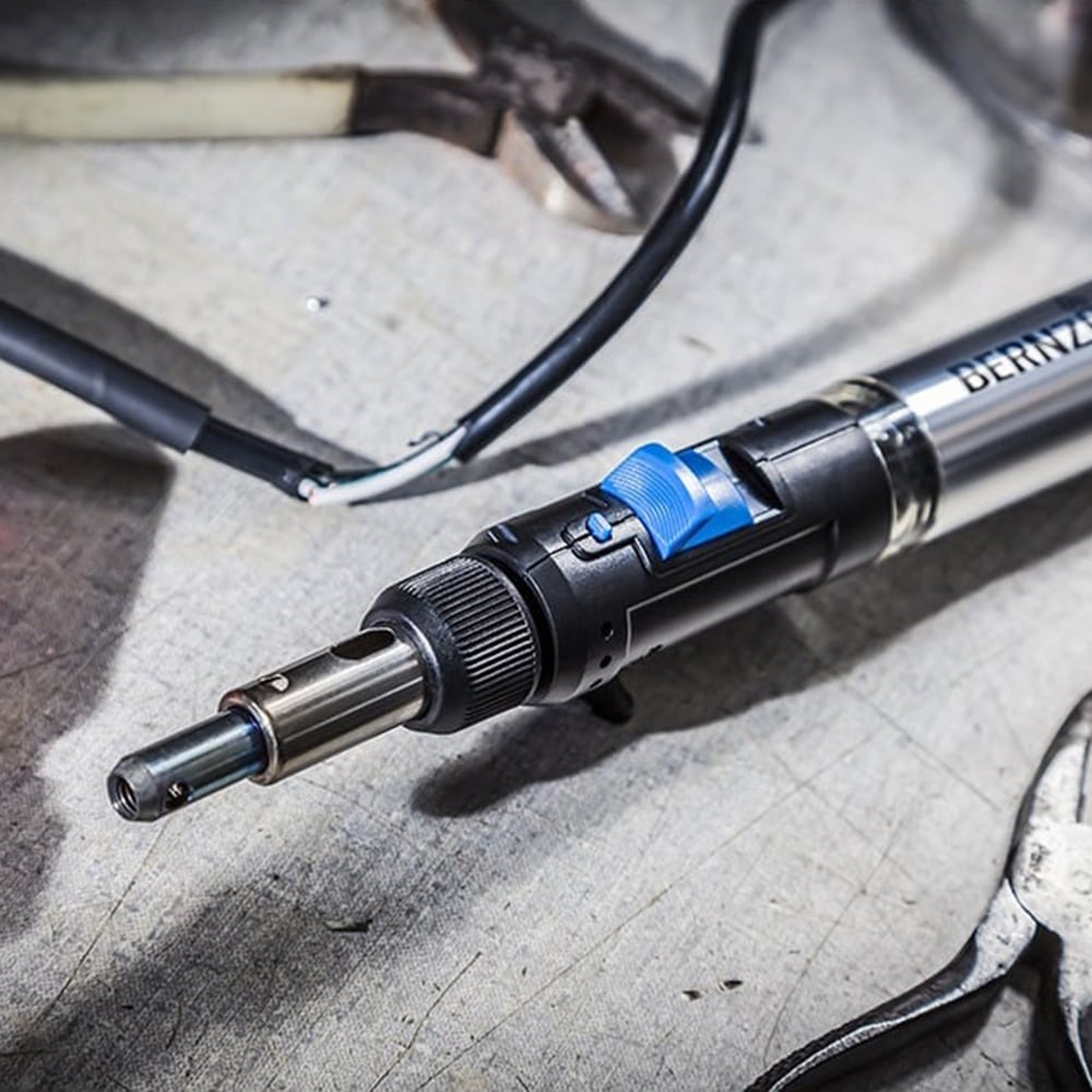 Bernzomatic ST1000 Micro Torch Kit (Black/Silver)