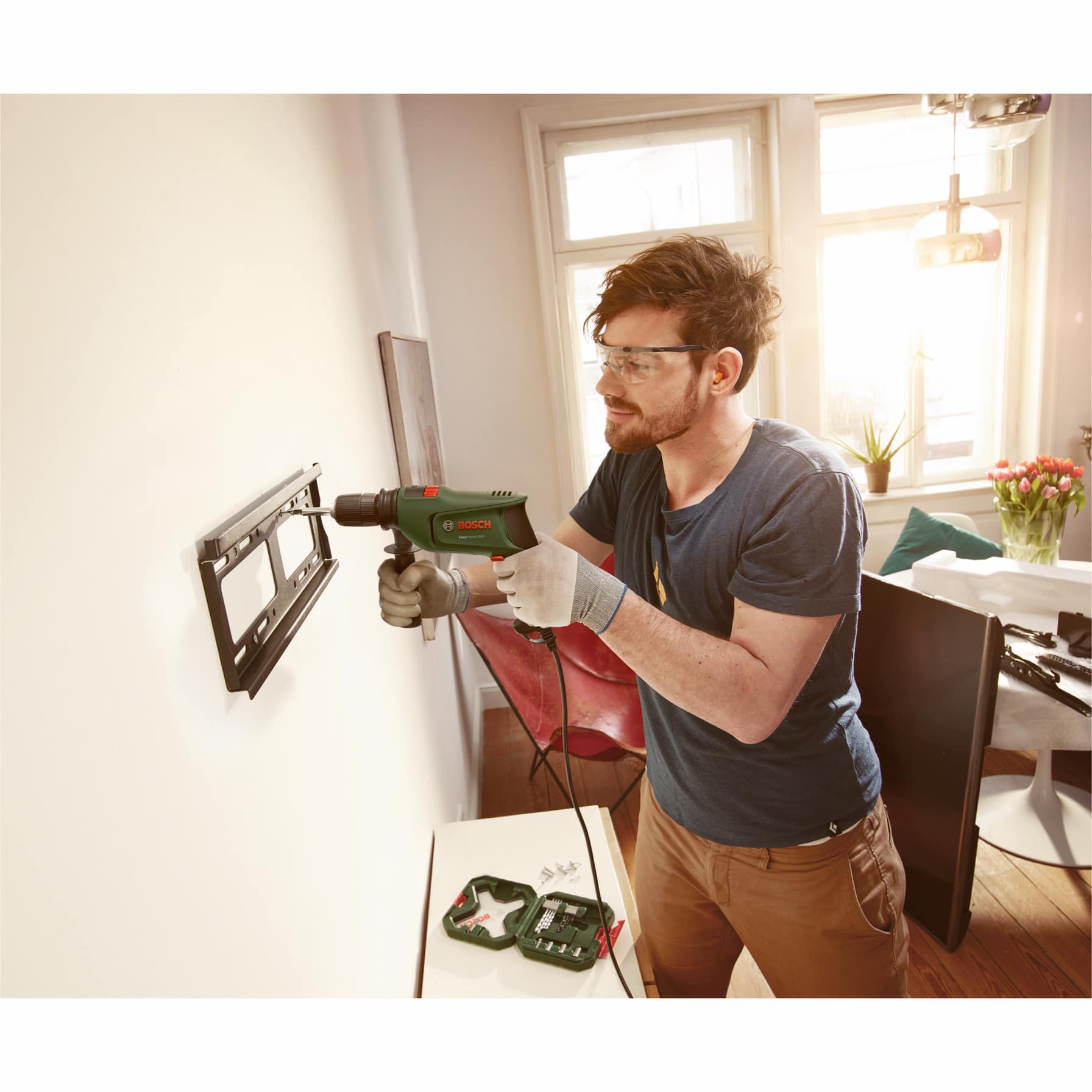 Bosch EasyImpact 600 Corded Impact Hammer Drill (600 W)