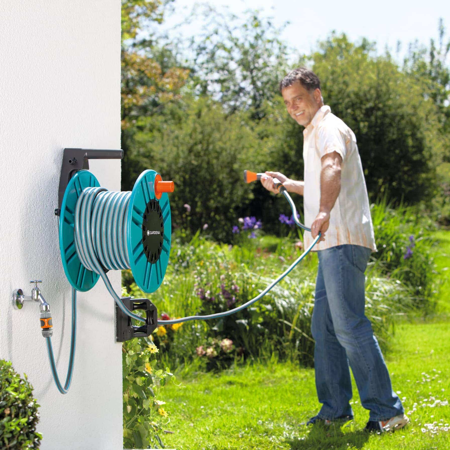 Gardena Classic Wall-Mounted Garden Hose Reel