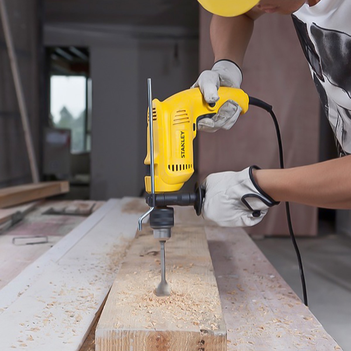 Stanley Corded Percussion Drill (600 W)