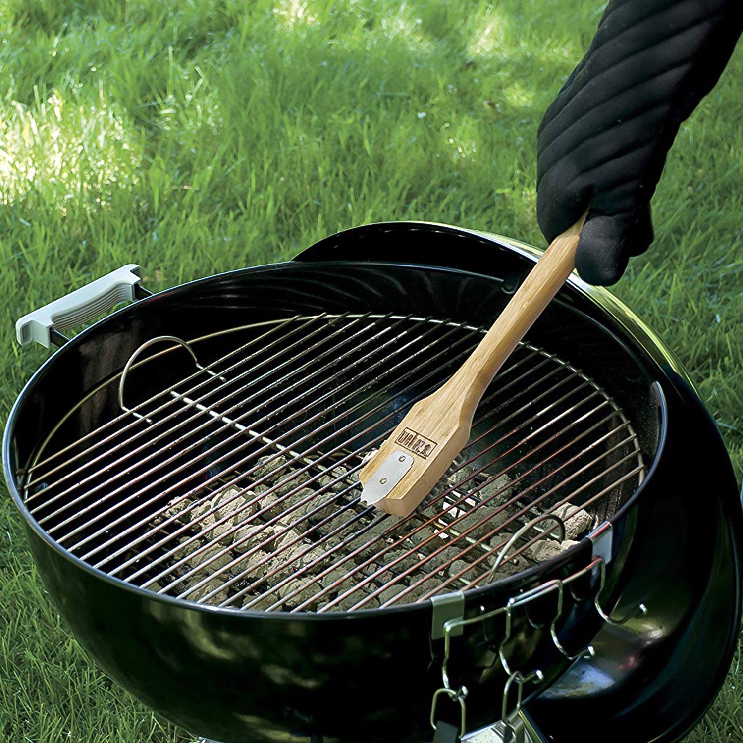 Weber Bamboo Grill Brush (30 cm, Light Brown)