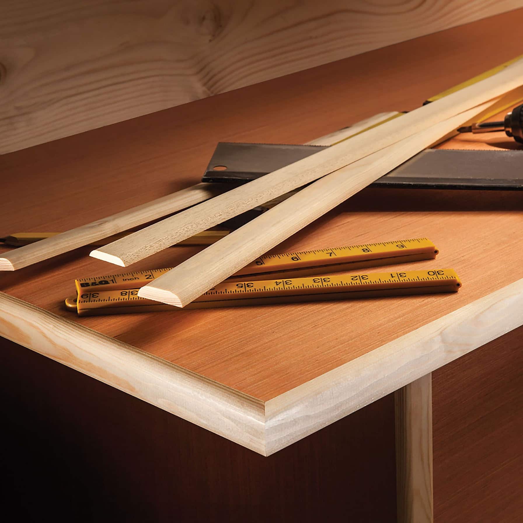 Pine Half Dowel (6 x 2400 mm)