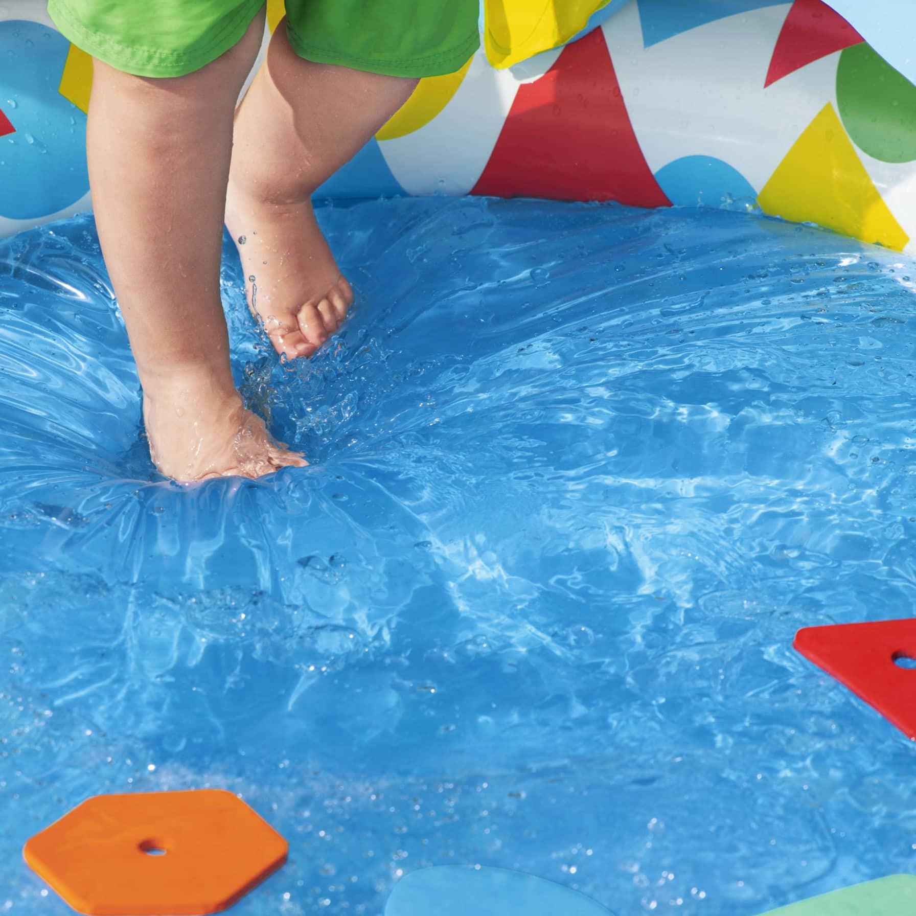 Bestway Splash & Learn Kiddie Pool (120 x 117 x 46 cm)