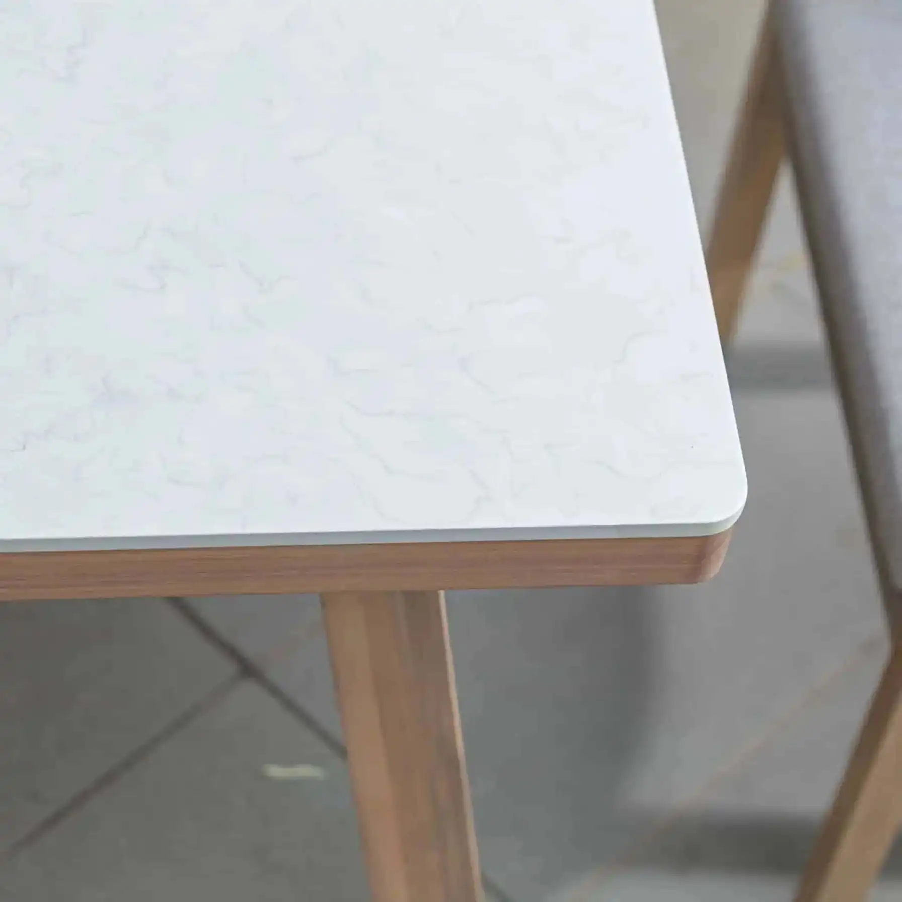 TAH Acacia Wood Dining Table W/Cement Top (200 x 100 x 74 cm)